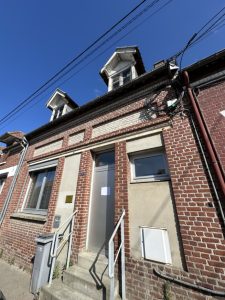 MOREUIL- MAISON DE VILLE 90m2