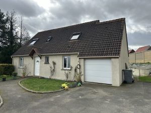 PERONNE – PAVILLON 4 CHAMBRES, JARDIN ET GARAGE